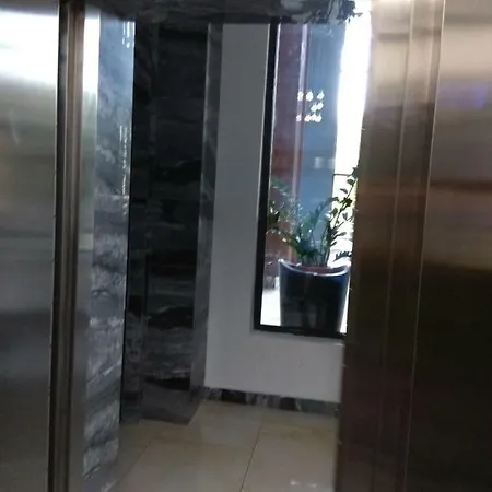 Studio Margrette Lazuren Bryag Apartament Burgas